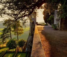 A Look At The Wine Cellar - Barone Ricasoli Castello di Brolio